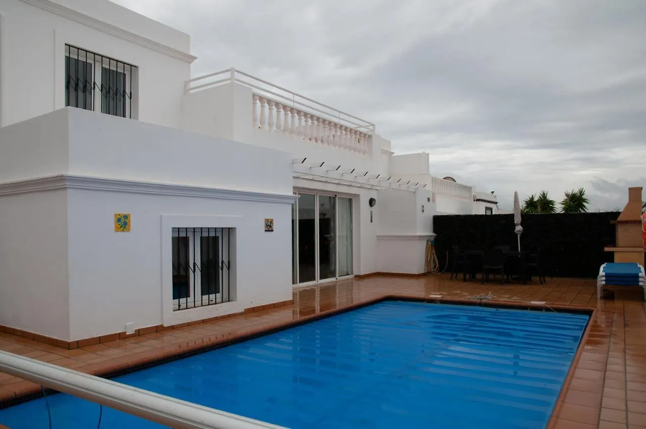 Villa Megan Puerto del Carmen  0*, Puerto del Carmen (Lanzarote) Spain